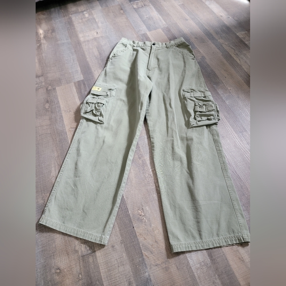 Bum Equipment T2K cargo pants size large